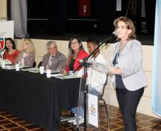 Cerca de 250 conselheiros de assistência social e representantes municipais da política de assistência social do Estado, participam, nesta segunda e terça-feira (10 e 11.04), da reunião ampliada do Conselho Estadual de Assistência Social do Paraná (Ceas/PR), que acontece no auditório da Universidade Estadual de Ponta Grossa (UEPG). - Foto: Aliocha Mauricio/SEDS