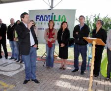 A secretária da Família e Desenvolvimento Social, Fernanda Richa, iniciou a tarde desta sexta-feira (22) no município de Luiziana, na região central do Estado. A visita no município foi para inaugurar o novo Centro de Referência de Assistência Social (Cras)Foto:Rogério Machado/SEDS