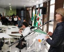 A secretária da Família e Desenvolvimento Social, Fernanda Richa, participou nesta quinta-feira (05) da posse dos novos conselheiros do Conselho Estadual de Assistência Social (Ceas).Foto:Rogério Machado/SEDS