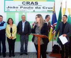 A Secretaria da Família e Desenvolvimento Social participou da inauguração do novo Centro de Referência de Assistência Social (Cras) de Terra Boa, no Noroeste do Estado, na última terça-feira (31). O Cras João Paulo da Cruz recebeu um investimento de R$ 132 mil liberados pelo Governo do Estado do Fundo Estadual de Assistência Social (Feas), por deliberação do Conselho Estadual de Assistência Social (Ceas).Foto:Rogério Machado/SEDS