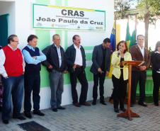 A Secretaria da Família e Desenvolvimento Social participou da inauguração do novo Centro de Referência de Assistência Social (Cras) de Terra Boa, no Noroeste do Estado, na última terça-feira (31). O Cras João Paulo da Cruz recebeu um investimento de R$ 132 mil liberados pelo Governo do Estado do Fundo Estadual de Assistência Social (Feas), por deliberação do Conselho Estadual de Assistência Social (Ceas).Foto:Rogério Machado/SEDS