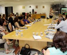 A secretária da Familia e Desenvolvimento Social, Fernanda Richa, se reúne com os chefes dos Escritórios Regionais.Foto:Rogério Machado/SEDS