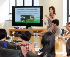 A secretária da Familia e Desenvolvimento Social, Fernanda Richa, se reúne com os chefes dos Escritórios Regionais.Foto:Rogério Machado/SEDS