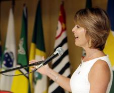 Secretária estadual da Família e Desenvolvimento Social, Fernanda Richa, participa da abertura da Reunião do Fórum Nacional dos Conselhos Estaduais de Assistência Social - FONACEAS.Foto:Rogério Machado/SEDS