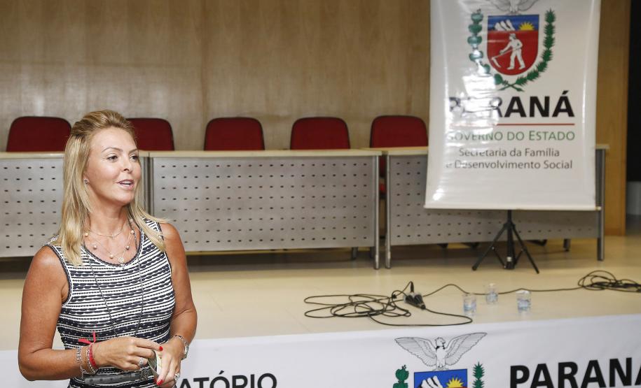 Fernanda Richa anuncia R$ 45 milhões para o atendimento de famílias da RMC em 2017