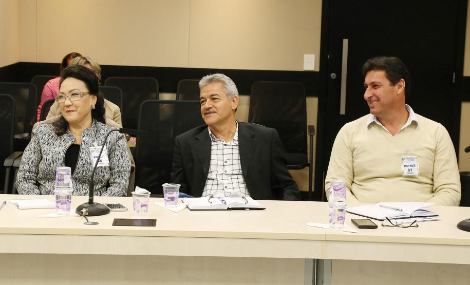 Secretária da Família e Desenvolvimento Social, Fernanda Richa, participa da reunião com chefes de escritórios regionais da SEDS - Foto: Rogério Machado/SECS