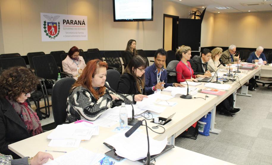 Reunião Plenária do Conselho Estadual de Assistência Social - CEAS/PR  - Foto: Aliocha Maurício/SEDS