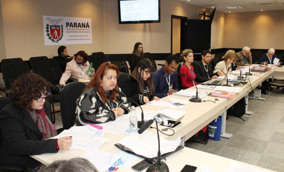 Reunião Plenária do Conselho Estadual de Assistência Social - CEAS/PR  - Foto: Aliocha Maurício/SEDS