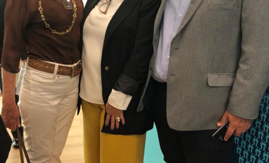 Mais 271 municípios do Paraná receberam recursos do Governo do Estado para a assistência social e garantia de direitos de crianças e adolescentes, pessoas com deficiência e famílias em situação de vulnerabilidade e risco social. Os convênios, que somam R$ 61 milhões, foram formalizados pela governadora Cida Borghetti nesta segunda-feira (3), em solenidade com prefeitos e gestores municipais, no Palácio Iguaçu, em Curitiba. - Curitiba, 03/12/2018 - Foto: Divulgação / SEDS