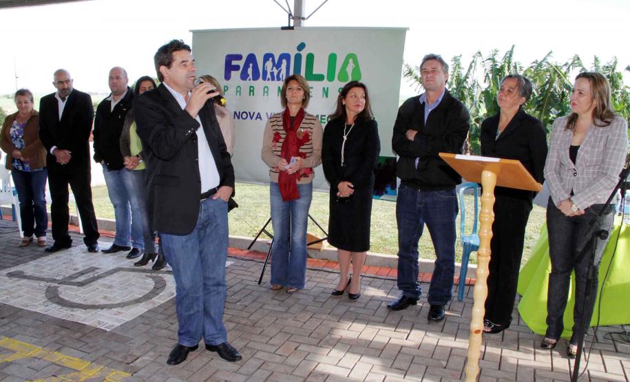 A secretária da Família e Desenvolvimento Social, Fernanda Richa, iniciou a tarde desta sexta-feira (22) no município de Luiziana, na região central do Estado. A visita no município foi para inaugurar o novo Centro de Referência de Assistência Social (Cras)Foto:Rogério Machado/SEDS
