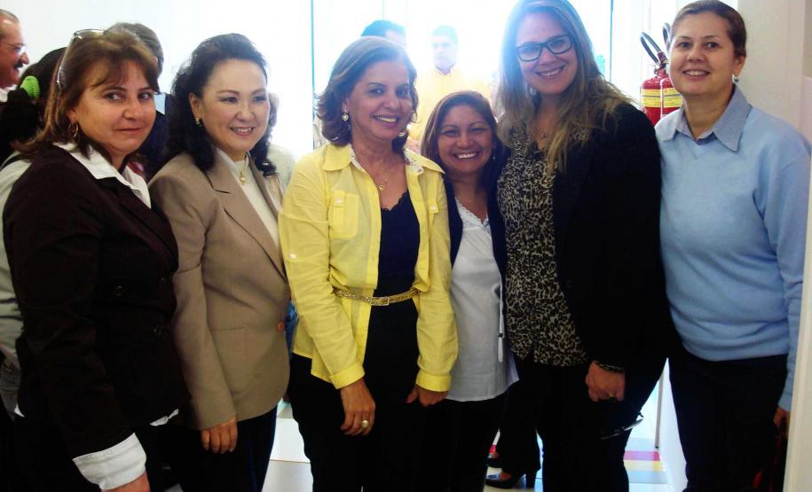 A Secretaria da Família e Desenvolvimento Social participou da inauguração do novo Centro de Referência de Assistência Social (Cras) de Terra Boa, no Noroeste do Estado, na última terça-feira (31). O Cras João Paulo da Cruz recebeu um investimento de R$ 132 mil liberados pelo Governo do Estado do Fundo Estadual de Assistência Social (Feas), por deliberação do Conselho Estadual de Assistência Social (Ceas).Foto:Rogério Machado/SEDS