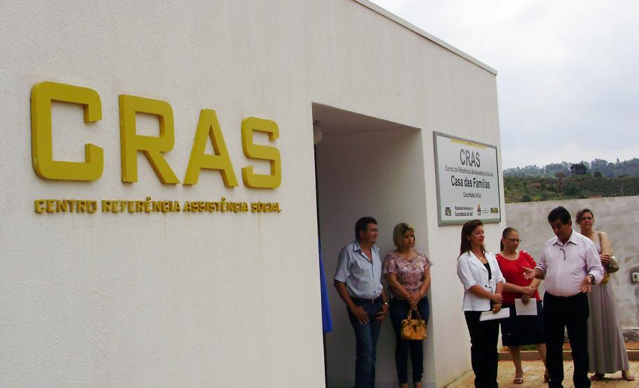 O escritório regional da Secretaria da Família e Desenvolvimento Social de Campo Mourão participou da inauguração do Centro de Referência de Assistência Social (Cras) ?Casa das Famílias? em Corumbataí do Sul, na região Centro Oeste do Estado.Foto:ER Campo Mourão/SEDS