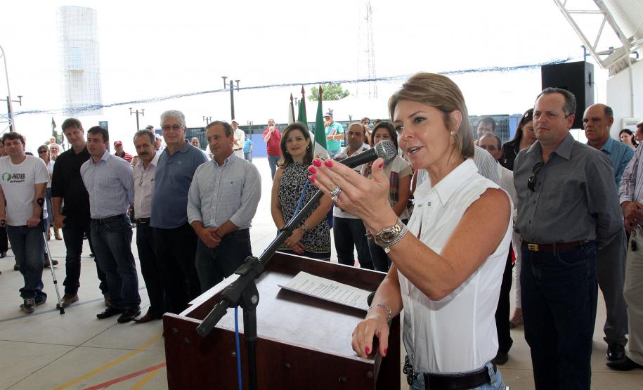 A secretária da Família e Desenvolvimento Social, Fernanda Richa, participou nesta sexta-feira (23) da inauguração do Centro da Juventude de Castro, na região Centro Oriental (?) do Estado. Este  é o décimo sexto Centro da Juventude entregue a população do Paraná este ano.Foto:Rogério Machado/SEDS