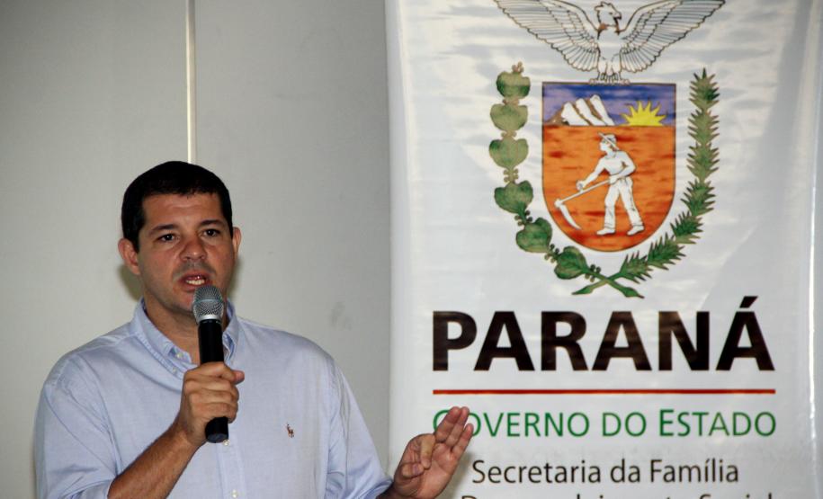 A última etapa do Seminário Capacitação de Combate ao Trabalho Infantil promovido pela Secretaria da Família e Desenvolvimento Social (Seds) iniciou nesta quarta-feira (05), em Curitiba. O evento que já foi realizado em Foz do Iguaçu e Londrina acontece até sexta-feira (07) e está abordando as recomendações do plano regional para prevenção e erradicação do trabalho infantil com municípios.Foto: Ricardo Marajó/SEDS