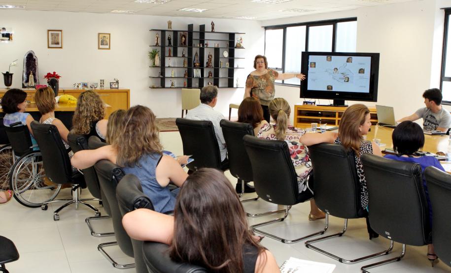 A secretária da Familia e Desenvolvimento Social, Fernanda Richa, se reúne com os chefes dos Escritórios Regionais.Foto:Rogério Machado/SEDS