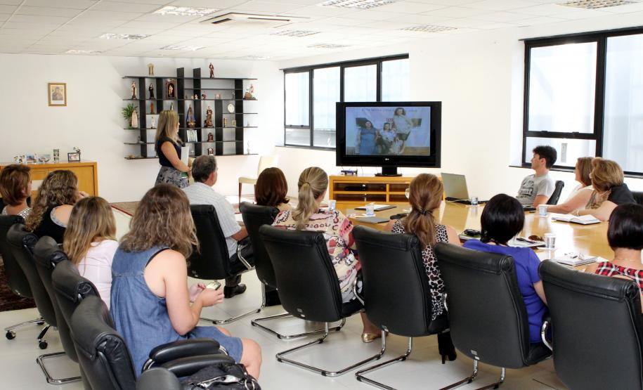 A secretária da Familia e Desenvolvimento Social, Fernanda Richa, se reúne com os chefes dos Escritórios Regionais.Foto:Rogério Machado/SEDS