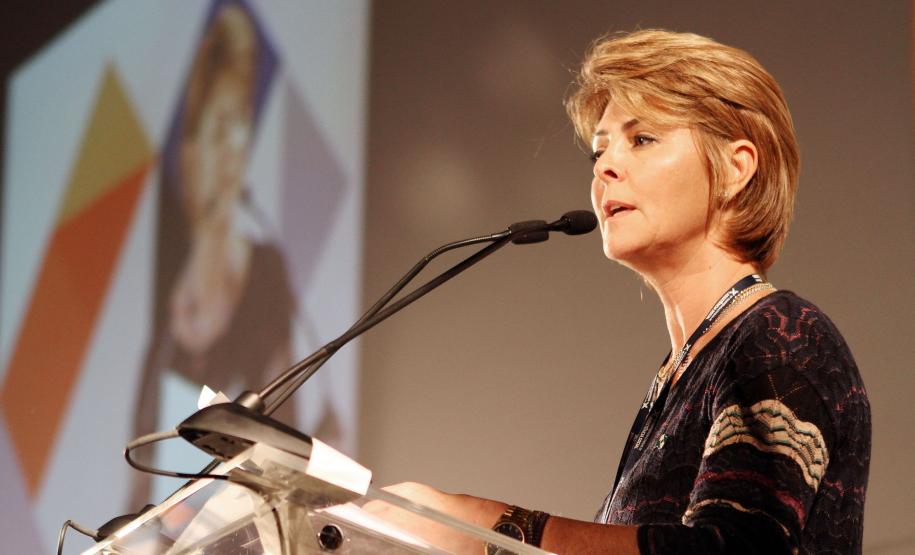 Secretária estadual da Família e Desenvolvimento Social, Fernanda Richa, partcipa da X Conferência Estadual de Assistência SocialFoto:Rogério Machado/SEDS