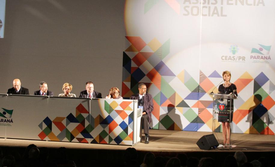 Secretária estadual da Família e Desenvolvimento Social, Fernanda Richa, partcipa da X Conferência Estadual de Assistência SocialFoto:Rogério Machado/SEDS