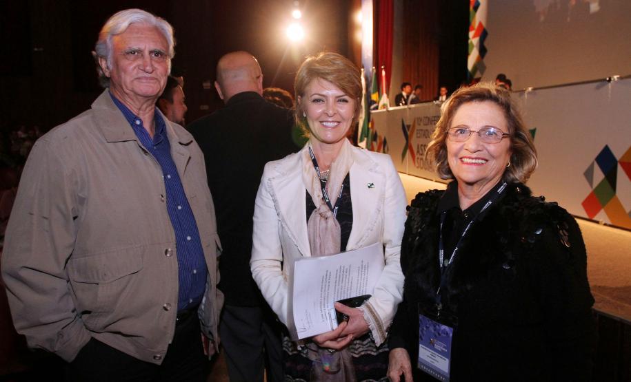 Secretária estadual da Família e Desenvolvimento Social, Fernanda Richa, partcipa da X Conferência Estadual de Assistência SocialFoto:Rogério Machado/SEDS