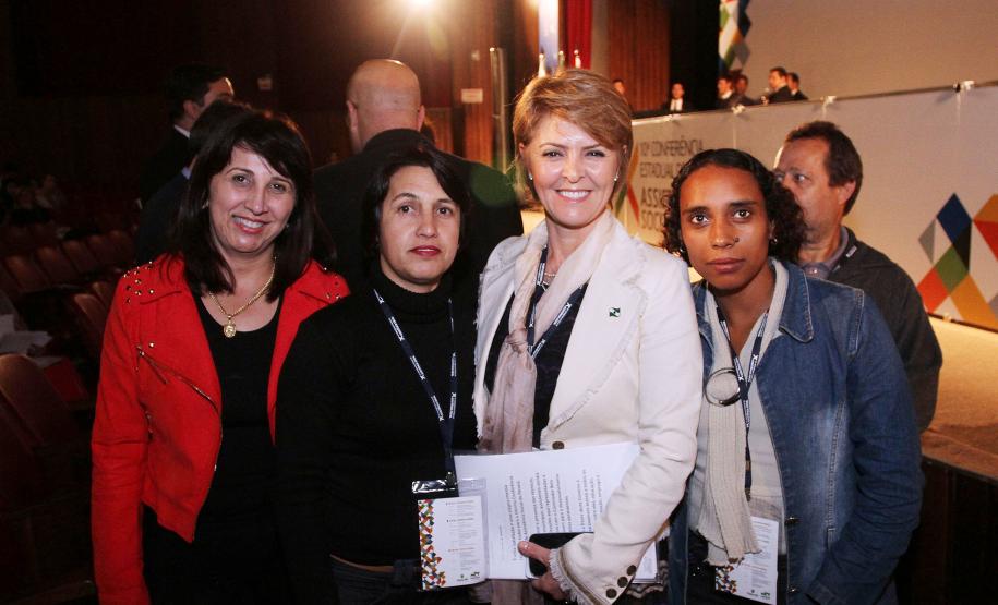 Secretária estadual da Família e Desenvolvimento Social, Fernanda Richa, partcipa da X Conferência Estadual de Assistência SocialFoto:Rogério Machado/SEDS