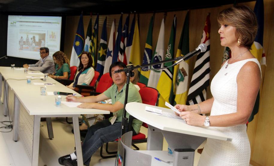 Secretária estadual da Família e Desenvolvimento Social, Fernanda Richa, participa da abertura da Reunião do Fórum Nacional dos Conselhos Estaduais de Assistência Social - FONACEAS.Foto:Rogério Machado/SEDS