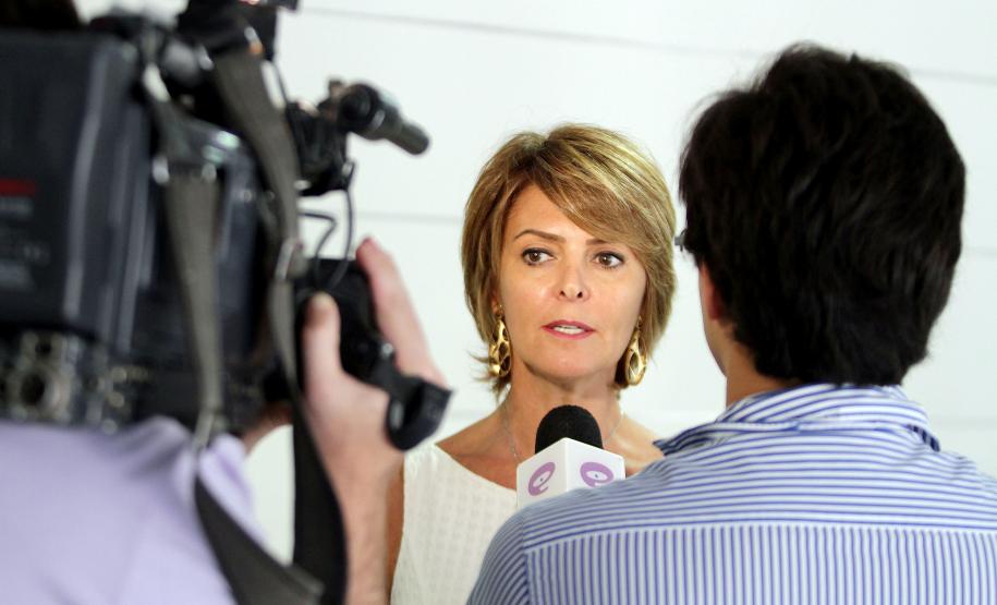 Secretária estadual da Família e Desenvolvimento Social, Fernanda Richa, participa da abertura da Reunião do Fórum Nacional dos Conselhos Estaduais de Assistência Social - FONACEAS.Foto:Rogério Machado/SEDS