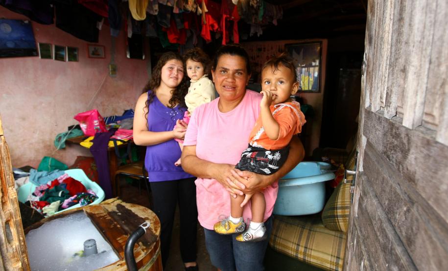 Transferência de renda melhora a vida de famílias paranaenses Foto Jonas Oliveira/AENPr