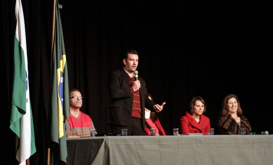 O Conselho Estadual de Assistência Social (Ceas) realizou nesta sexta-feira (6) uma reunião onde apresentou o balanço de atividades da entidade no biênio 2012/2014.  Foto - Ricardo Marajó/SEDS