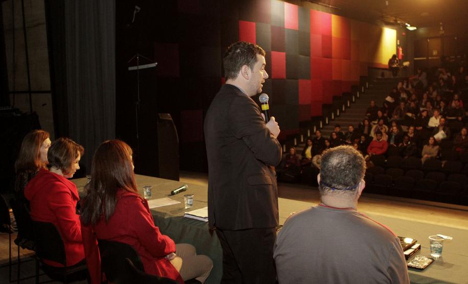 O Conselho Estadual de Assistência Social (Ceas) realizou nesta sexta-feira (6) uma reunião onde apresentou o balanço de atividades da entidade no biênio 2012/2014.  Foto - Ricardo Marajó/SEDS