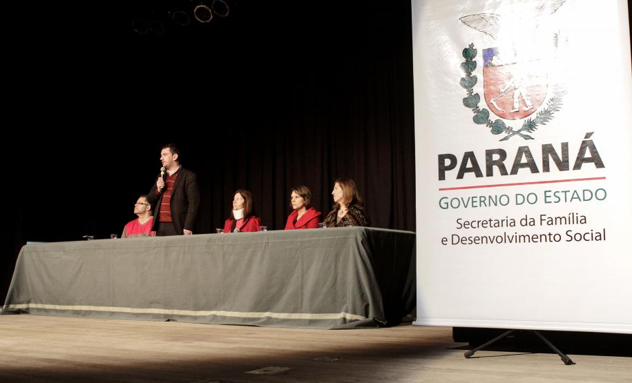 O Conselho Estadual de Assistência Social (Ceas) realizou nesta sexta-feira (6) uma reunião onde apresentou o balanço de atividades da entidade no biênio 2012/2014.  Foto - Ricardo Marajó/SEDS